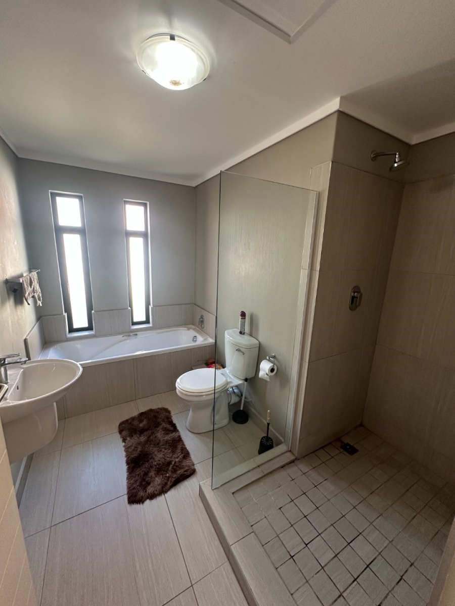 2 Bedroom Property for Sale in Nahoon Valley Park Eastern Cape